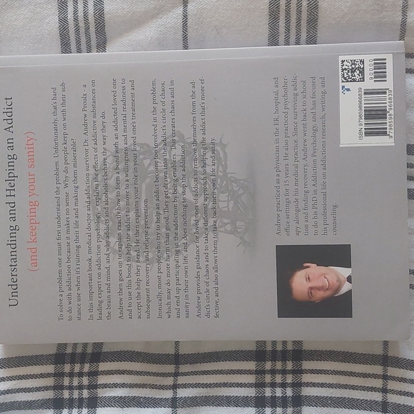 Understanding and Helping an Addict Book - Picture 2 of 2